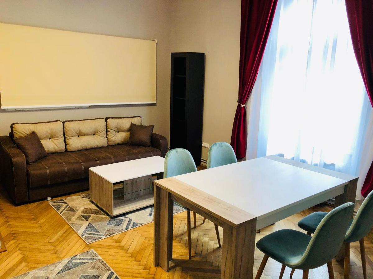 Ultra-Central Apartment Just In Union Squere Тимишоара Екстериор снимка