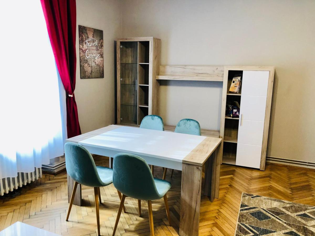 Ultra-Central Apartment Just In Union Squere Тимишоара Екстериор снимка