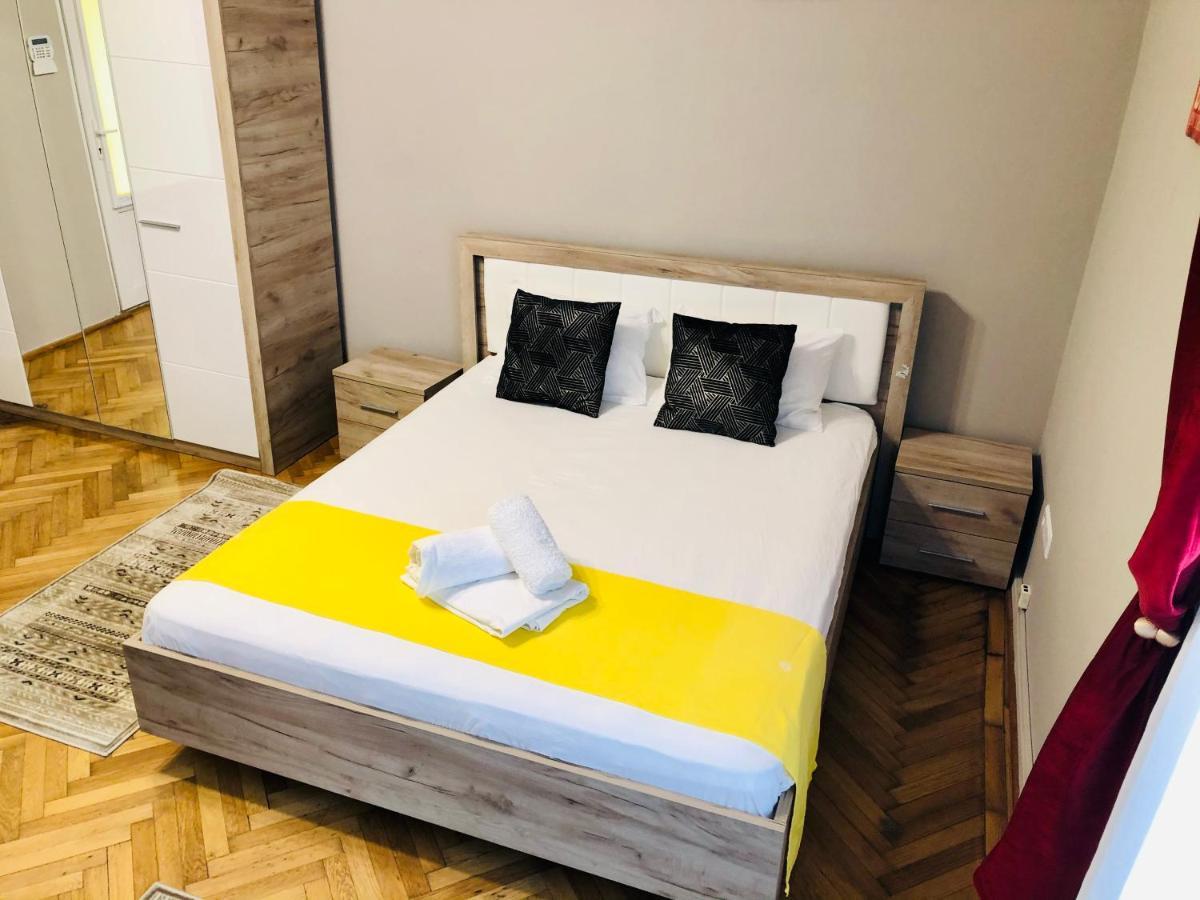 Ultra-Central Apartment Just In Union Squere Тимишоара Екстериор снимка