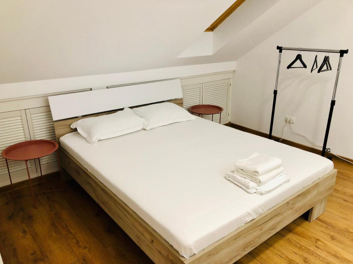 Ultra-Central Apartment Just In Union Squere Тимишоара Екстериор снимка