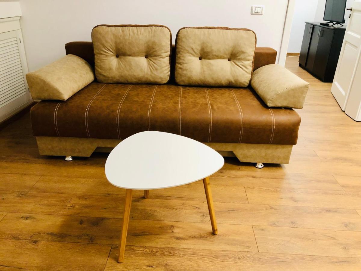 Ultra-Central Apartment Just In Union Squere Тимишоара Екстериор снимка